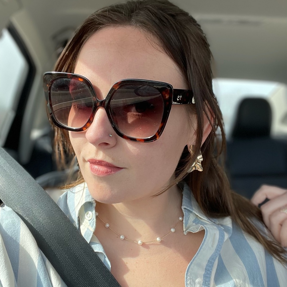 Meet your Posher, Kelly